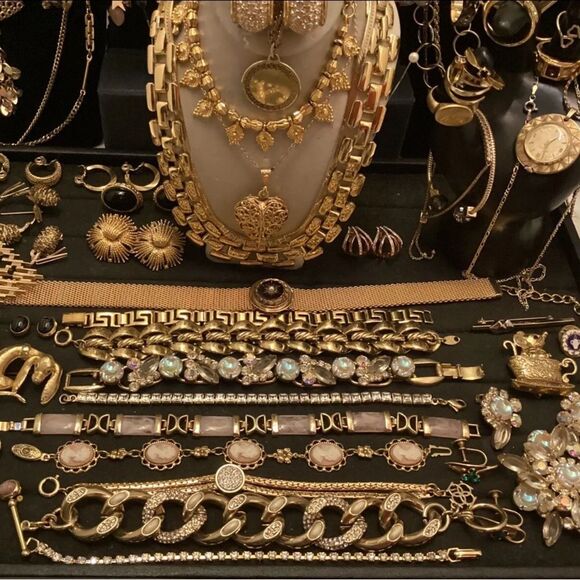 1/2โLb Vtg 2 Now Estate Costume Jewelry Lot~ mostly wearable - Picture 6 of 13